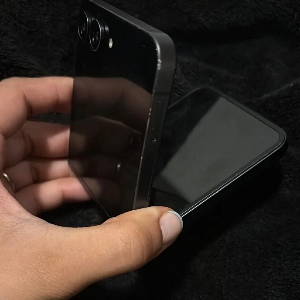 Samsung Galaxy Black Smartphone